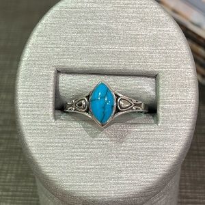 .925 Turquoise ring in size 8